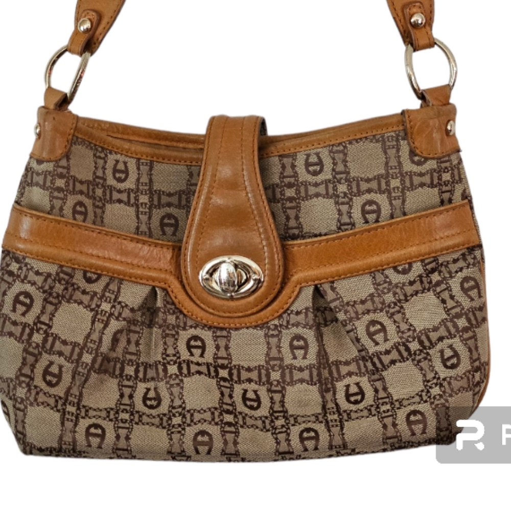 Etienne Aigner Signature Pattern Purse - Picture 8 of 8